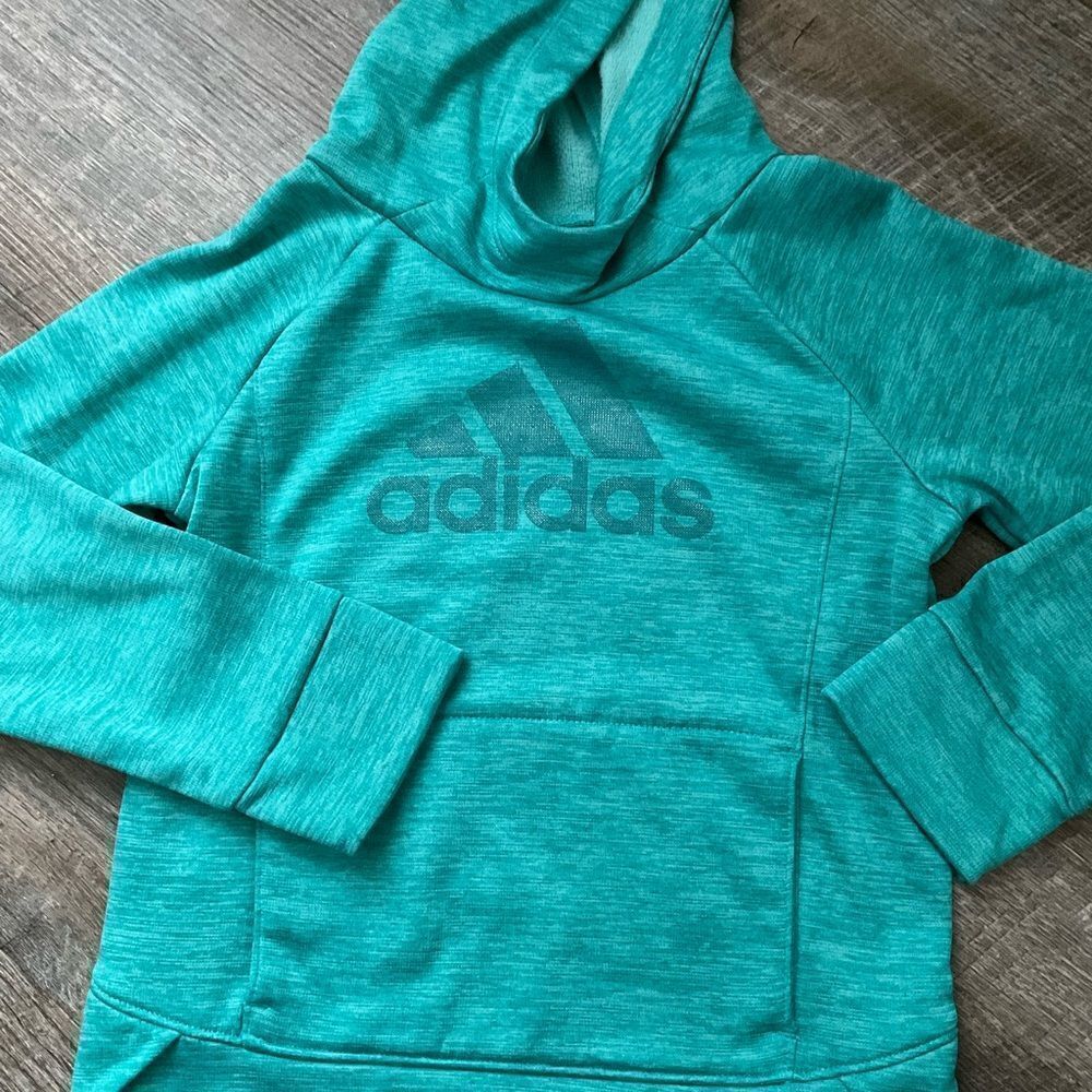 🌸 $10 SALE 🌸 Adidas Pullover Hoodie Girls - Picture 3 of 4